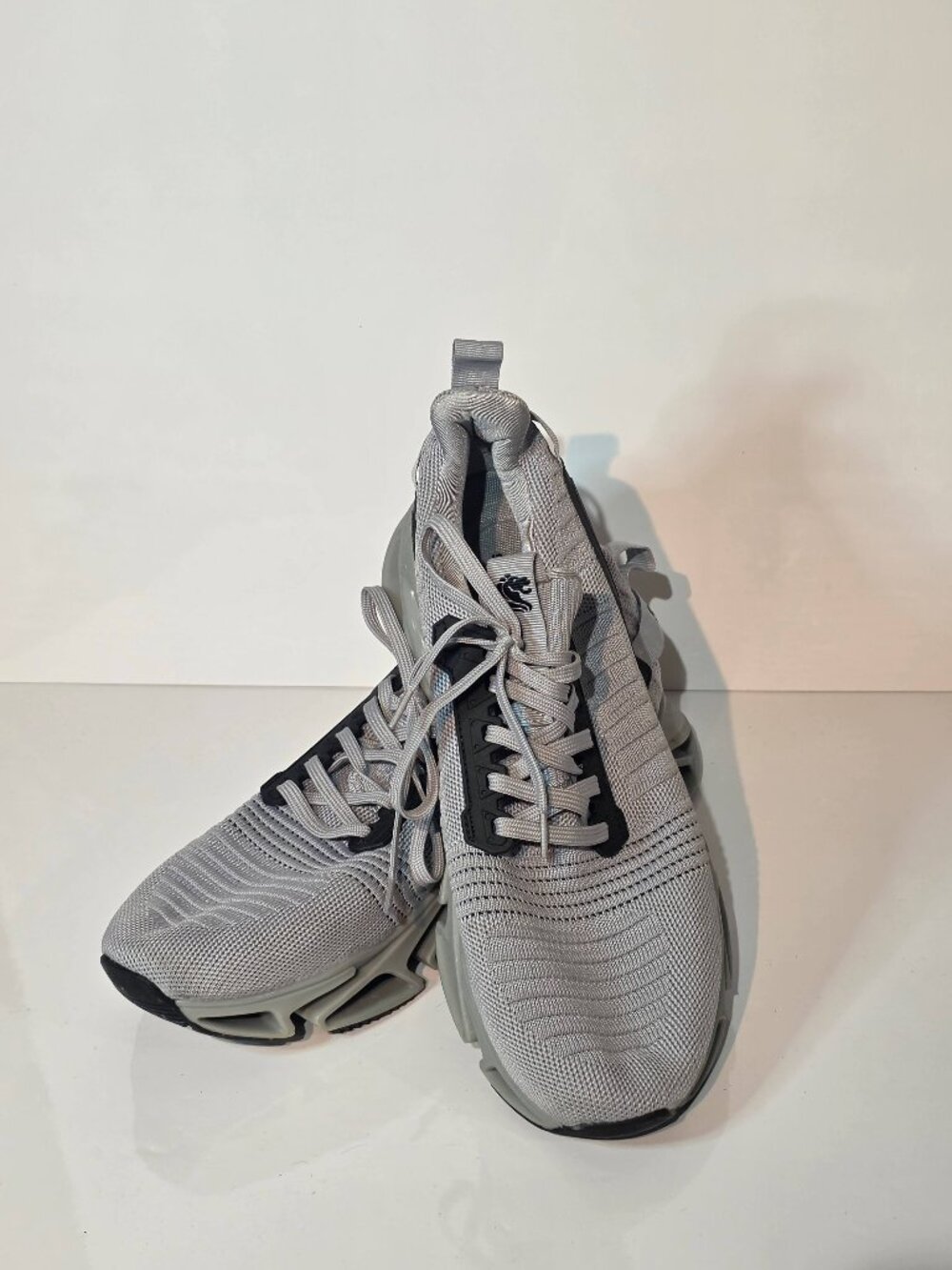 Mens Running Shoes Gray Blade Sole Sneakers Size EUR 47 US 12.5-13 SK-TRIP